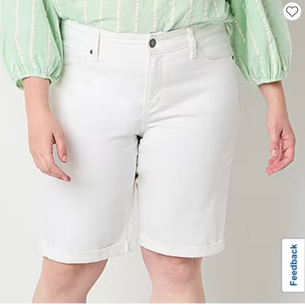 St. John's Bay White Women's Bermuda Stretch Denim Shorts 24W